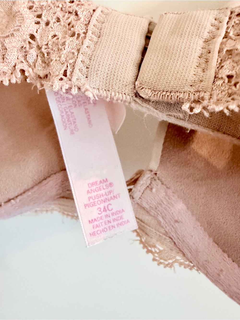 Victoria's Secret Dream Angels Lightly Padded Lace Push Up Bra - Picture 5 of 5